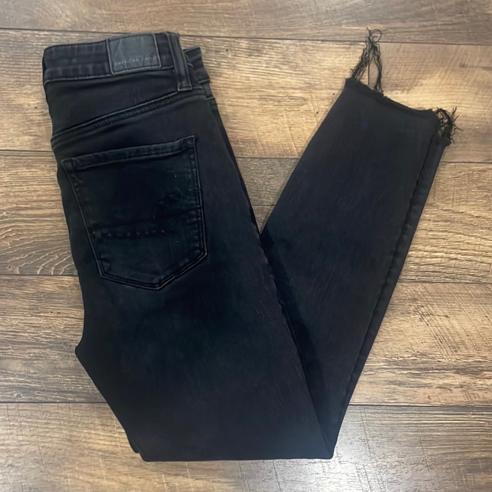 American eagle super hi-rise jegging 2 short